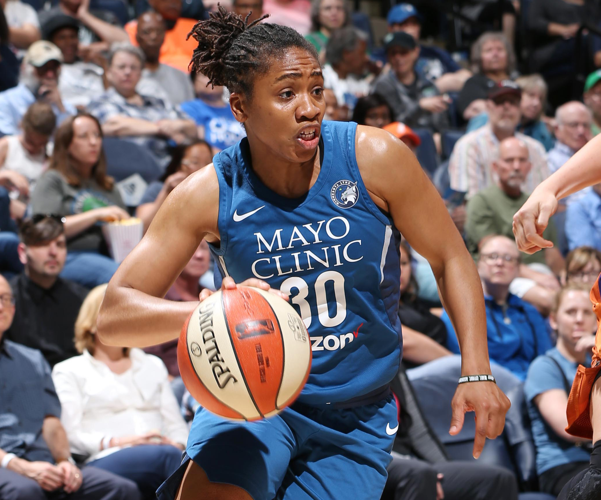 Tanisha Wright Makes Her Introduction